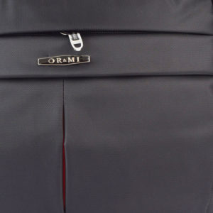 Geanta-barbati-OrmiTrue-Laptop-17-Neagra-4-detaliu