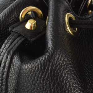 Geanta-dama-Lacey-Neagra-piele-naturala-8-detaliu