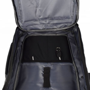 Rucsac-barbati-UrbanTrend-Negru-USB-6-interior